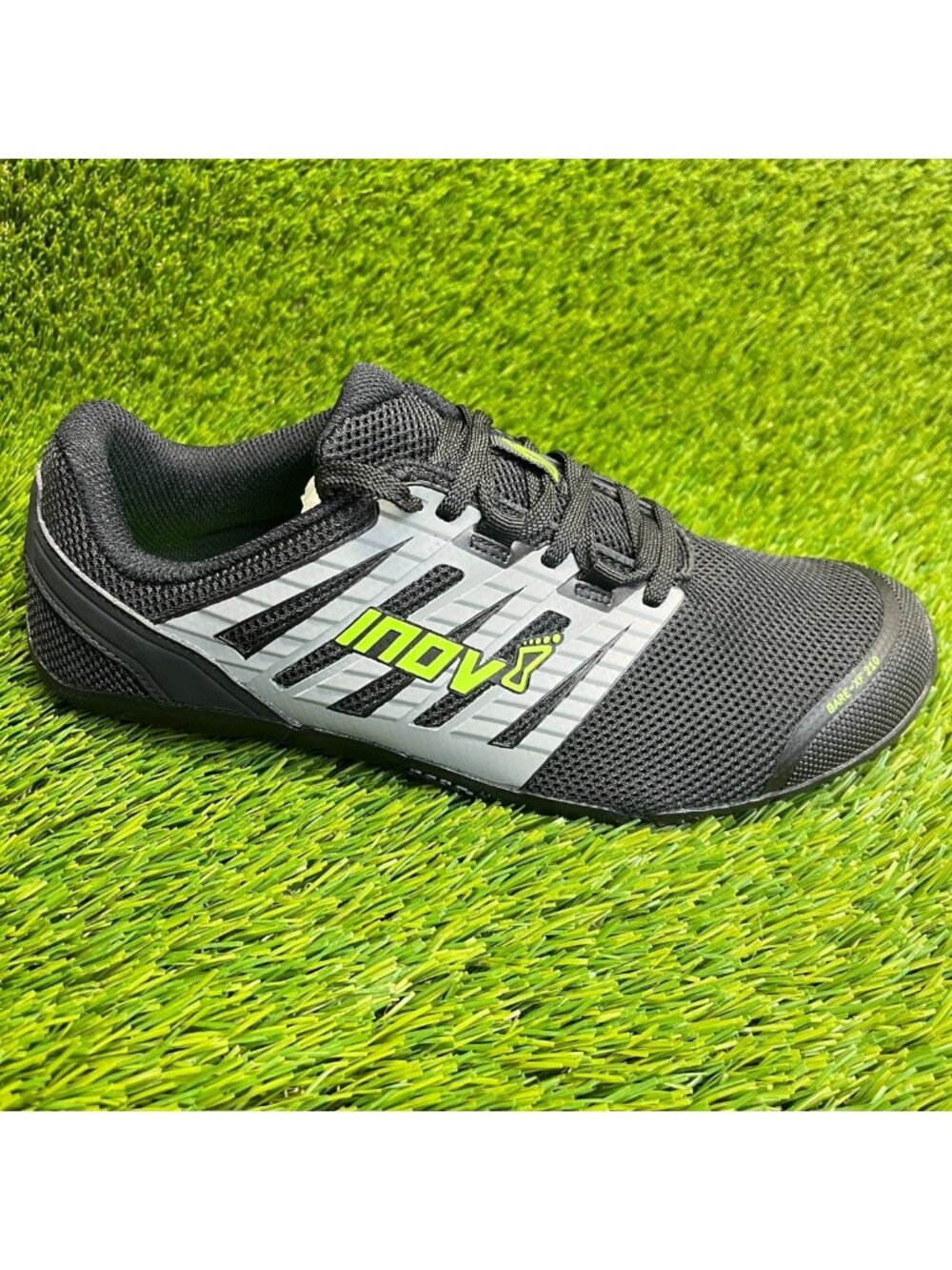 Inov-8 Bare-XF 210 V3 Mens Size 9 Black Gray Running Training Shoes Sneakers